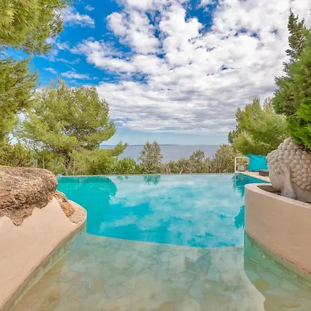 Perla, Luxury In With A Beautiful Sea View All The Way Up To Formentera Сasa de vacaciones Es Cubells